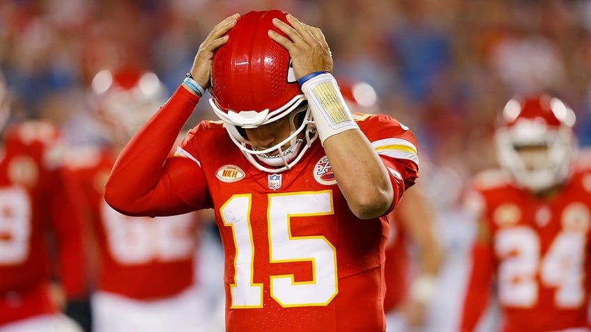 patrick mahomes says chiefs loss to lions was embarrassing