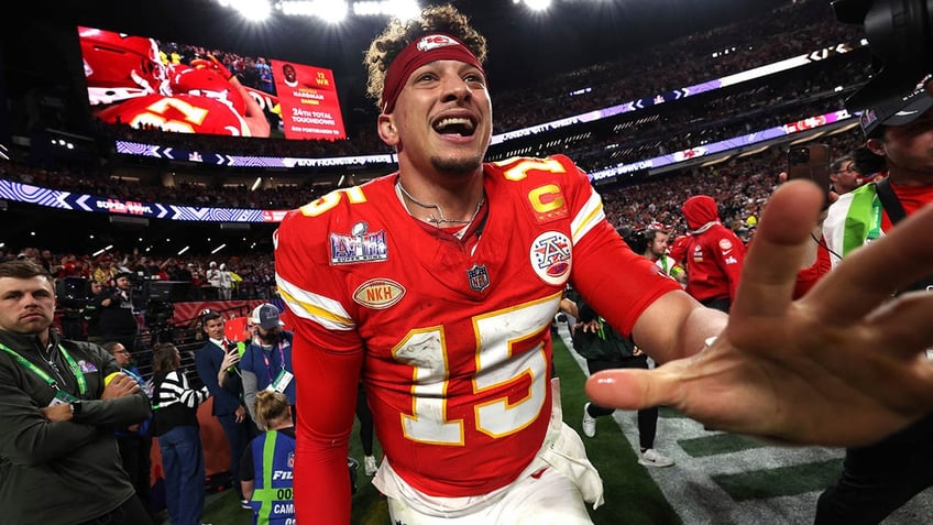 patrick mahomes sets the record straight with chiefs doubters after super bowl repeat