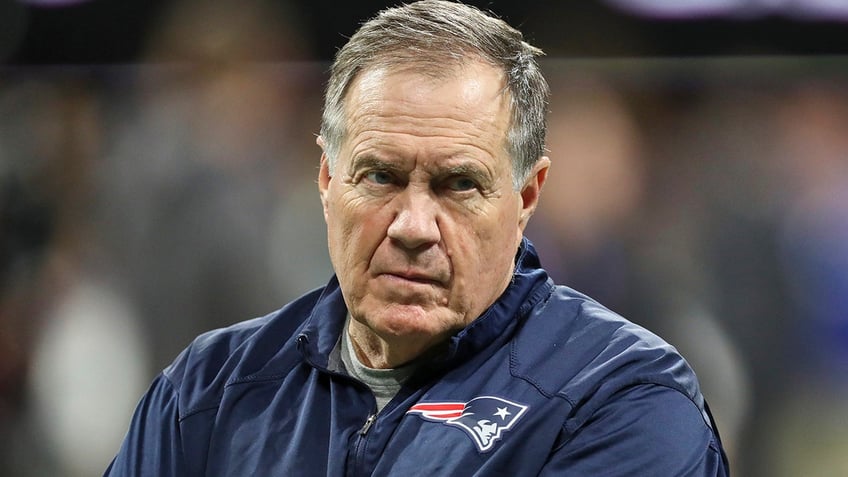 Bill Belichick vs Rams