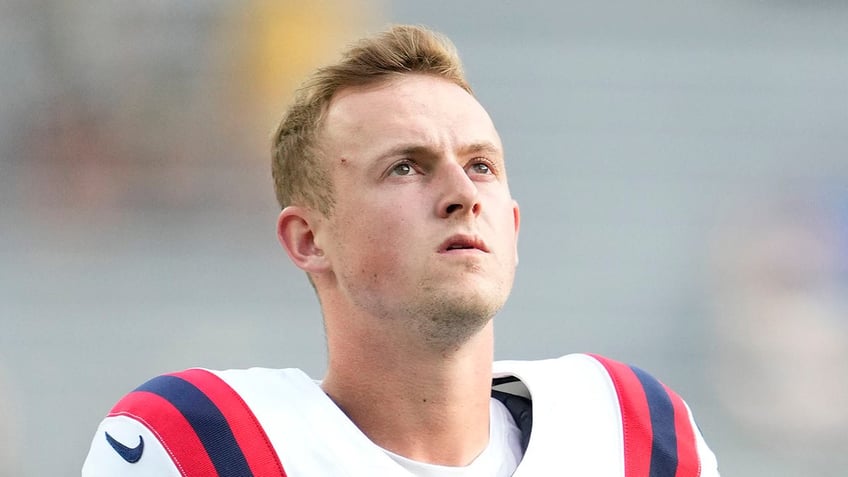 patriots chad ryland brutally misses game tying field goal as disastrous season continues