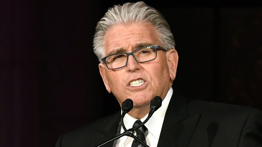 Mike Francesa speaks