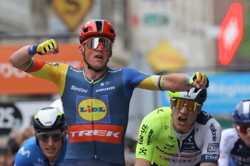 Mads Pedersen (C) wins the opening stage of the Dauphine