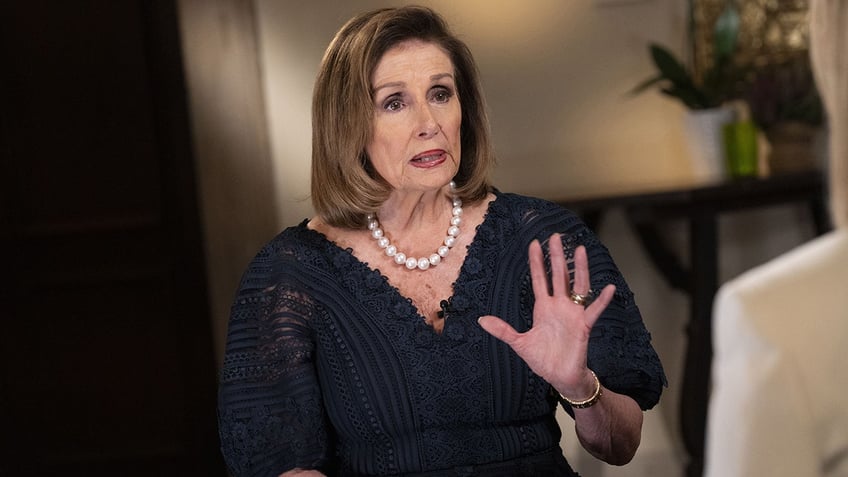 pelosi among growing list of dems calling for menendez to resign after bribery indictment