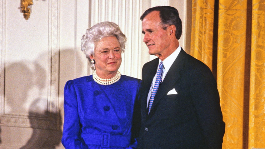 HW Bush and first lady Barbara Bush