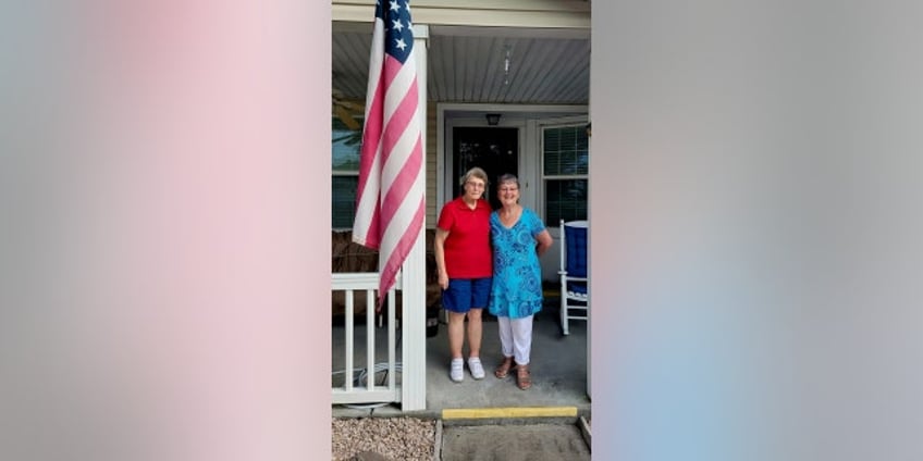 pen pals both 80 meet for the first time after writing letters to each other for 68 years