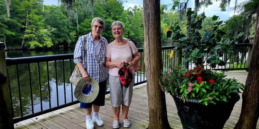 pen pals both 80 meet for the first time after writing letters to each other for 68 years