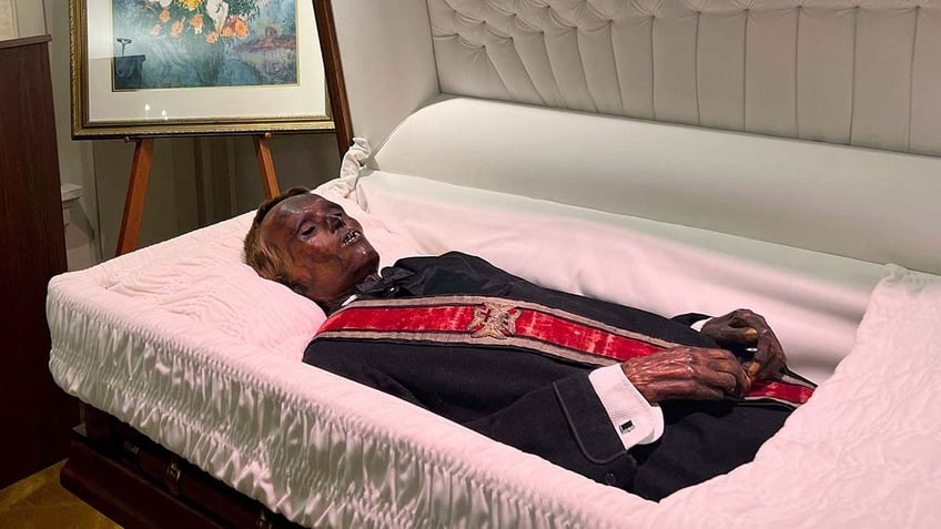 pennsylvania mummy known as stoneman willie will be buried after 128 years