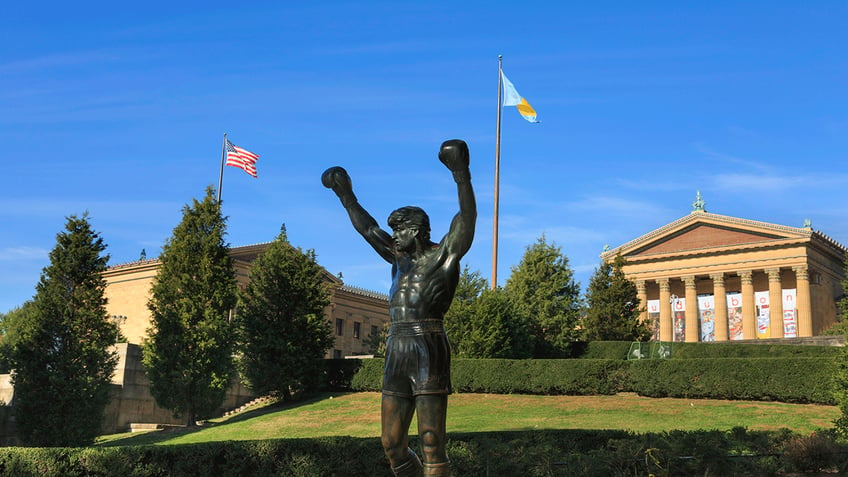 Rocky statue in Philadelphia