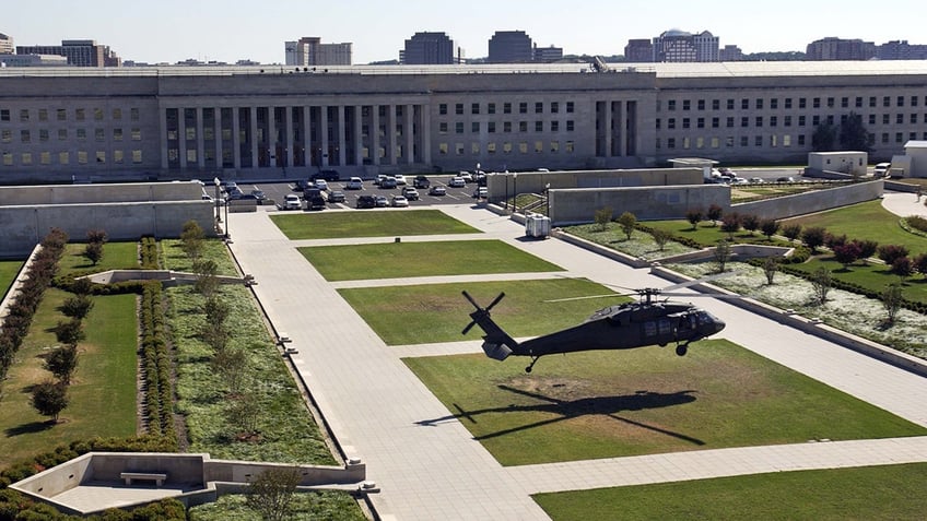 helicopter at Pentagon