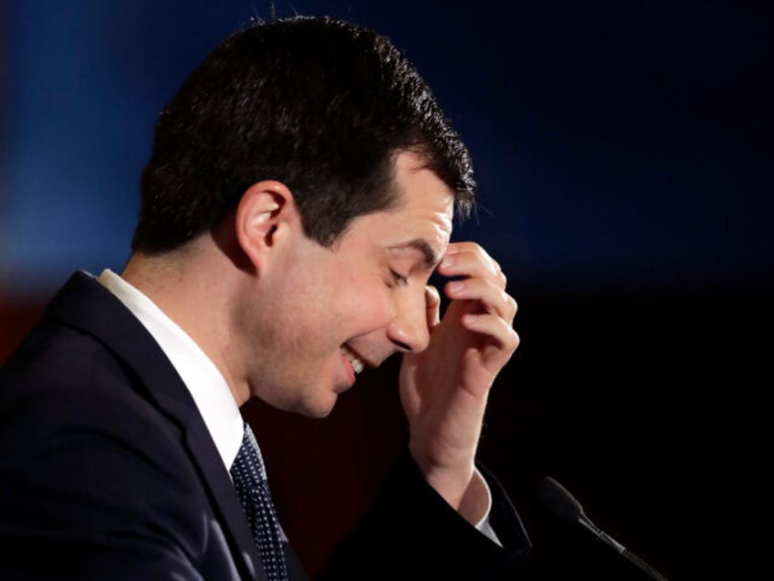 pete buttigieg struggles to find reliable electric vehicle charger