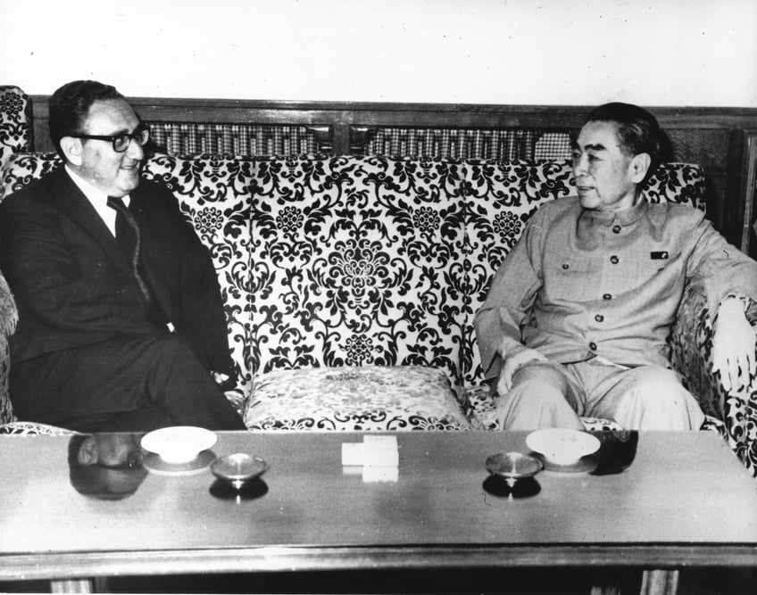 peter schweizer how henry kissinger became an old friend of china who rendered great help to the ccp