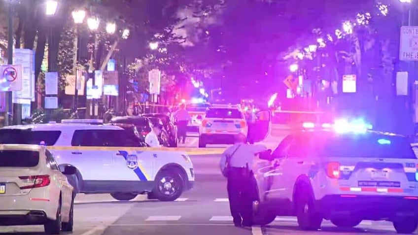 philadelphia swarmed by alleged juvenile looters targeting the apple store lululemon footlocker and others