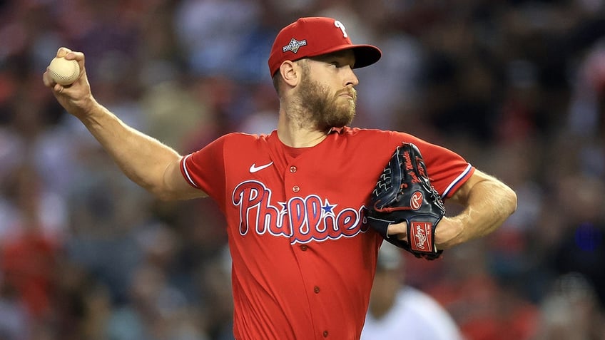 phillies one win away from second straight pennant after game 5 win