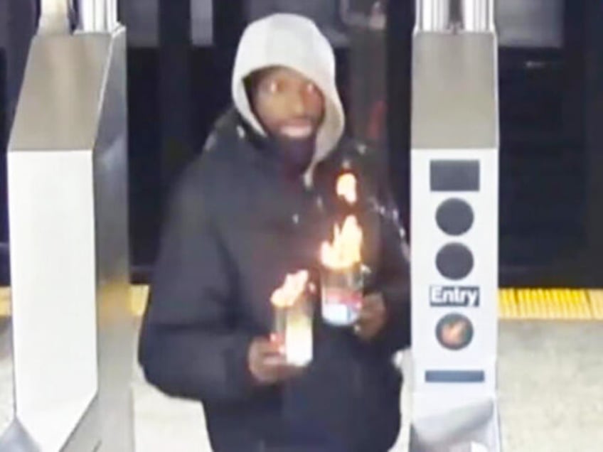 https://www.msn.com/en-us/news/crime/maniac-who-set-nyc-straphanger-on-fire-was-behind-earlier-simi