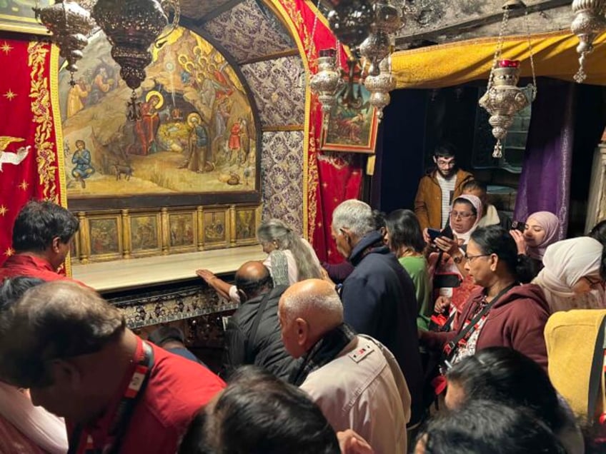 photos christian pilgrims flock to israels holy sites defying fears of war