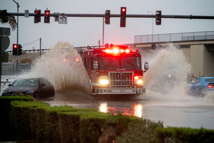 photos hurricane hilary flooding ravages southern california