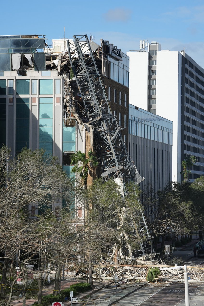 photos hurricane milton tornadoes tear a path of destruction through florida killing 4