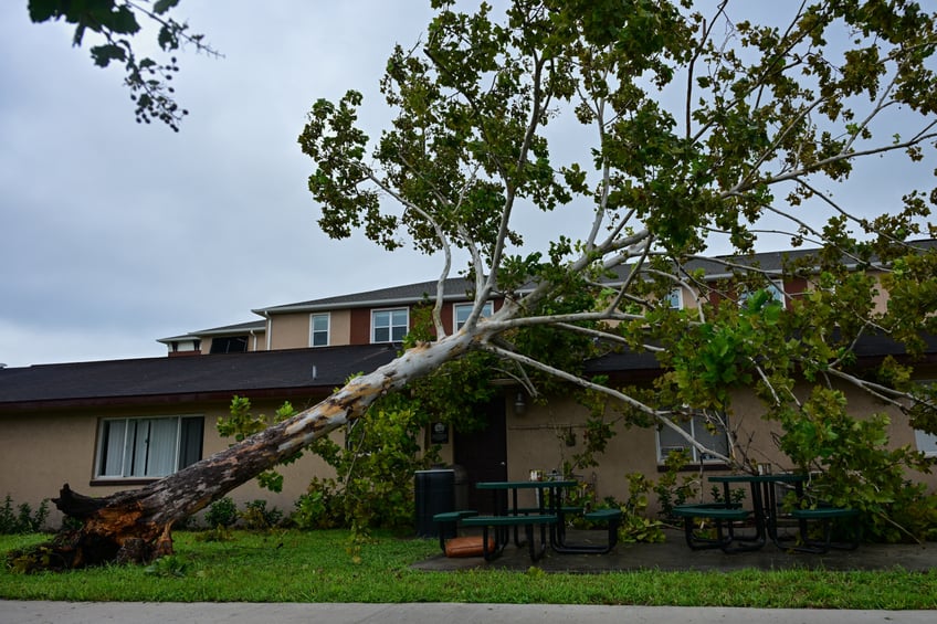 photos hurricane milton tornadoes tear a path of destruction through florida killing 4