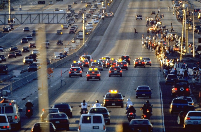 photos oj simpson and the white ford bronco remembering the worlds most famous police chase