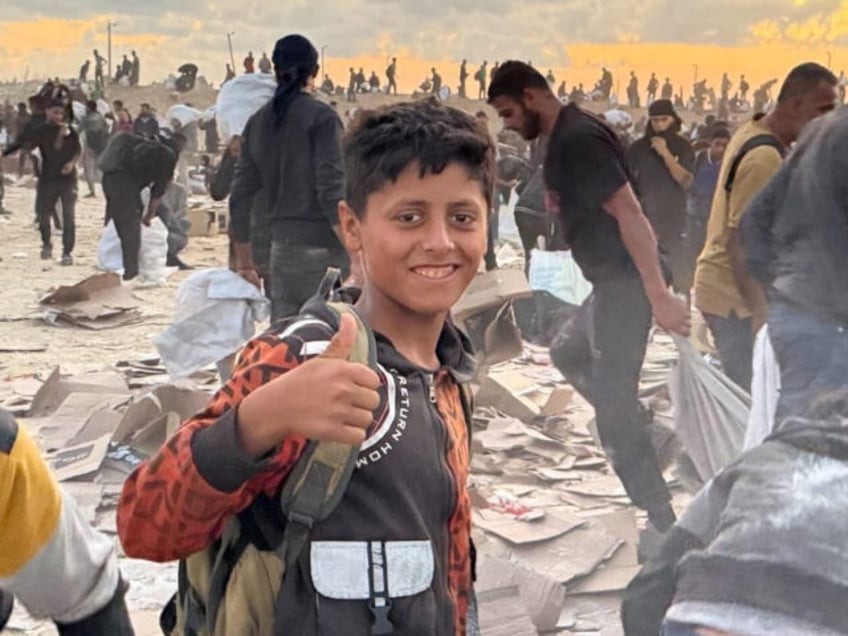 Palestinian GHF (Caroline Glick / X)
