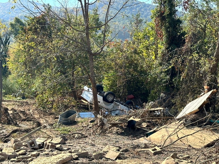 photos western north carolina town lies in ruins weeks after hurricane helene