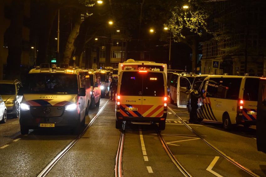 pictures amsterdam police bulldoze campus palestine protest