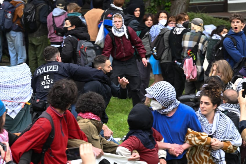 pictures berlin police break up campus palestine demonstration