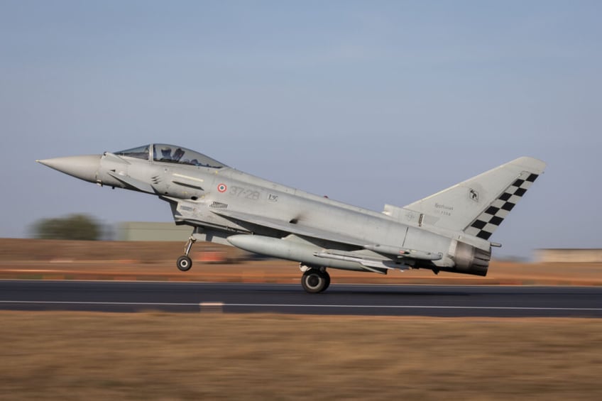 pilot rescued after italian eurofighter jet crashes in australian outback