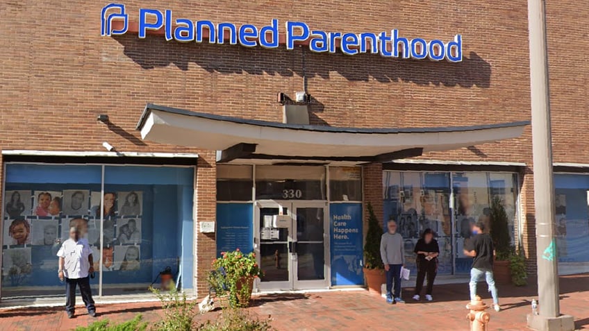 planned parenthood announces return of abortion in wisconsin after key court ruling