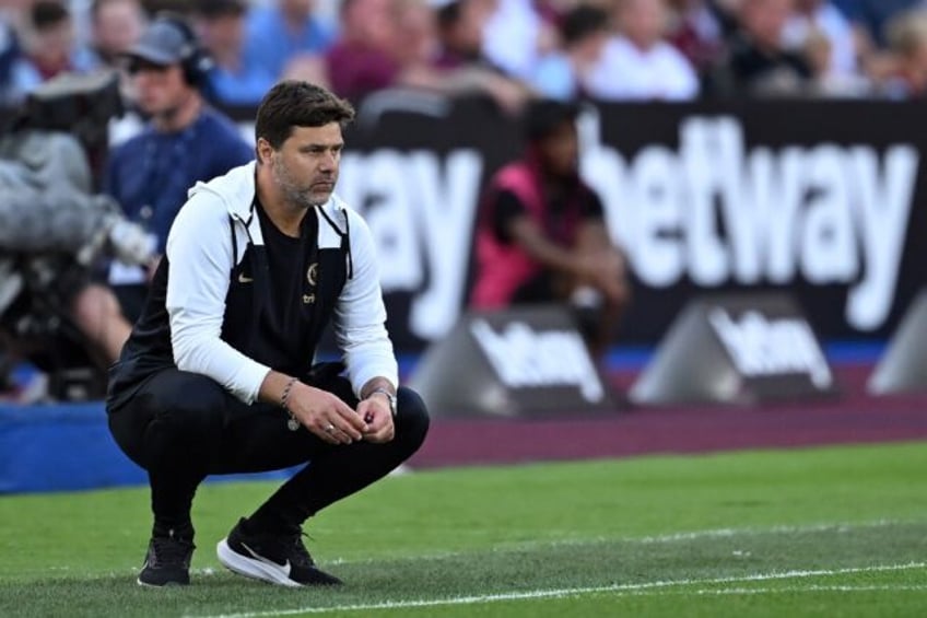 pochettino aims to avoid a mess as chelsea eye more new signings