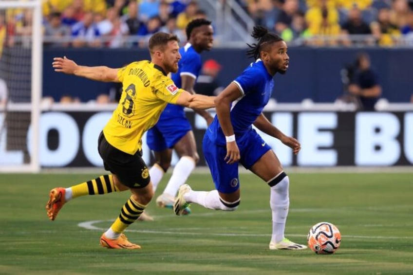 pochettino wont rush chelsea forward nkunku back from injury