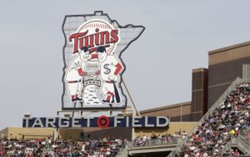 Pohlad family to sell MLB's Minnesota Twins