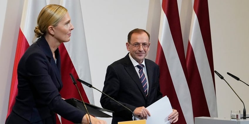 poland baltic states will seal off belarusian borders in event of any military incidents migrant pushes