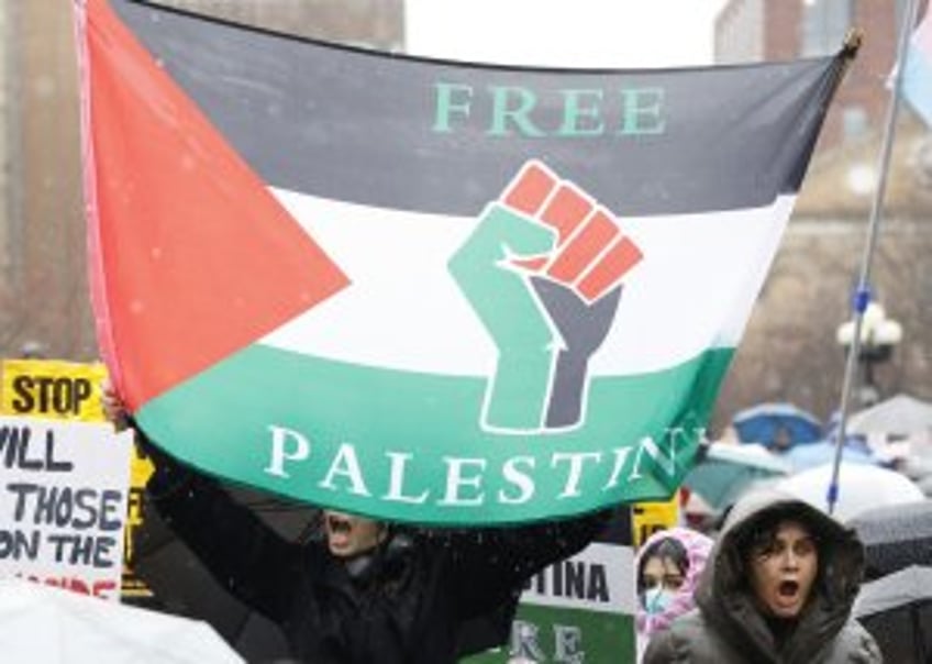 Police arrest 100 at Columbia University's pro-Palestinian encampment