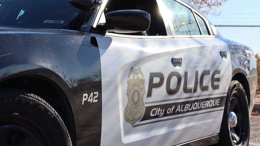 ALBUQUERQUE POLICE CRUISER