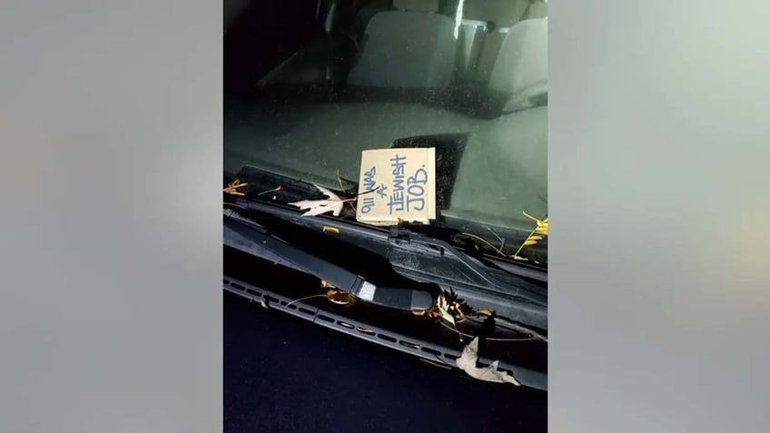 police investigating after antisemitic notes are placed on cars inside a chicago park