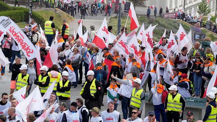 Polish farmers march