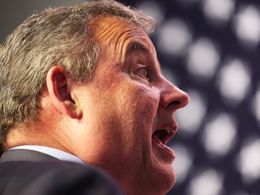 poll majority of republicans view chris christie unfavorably