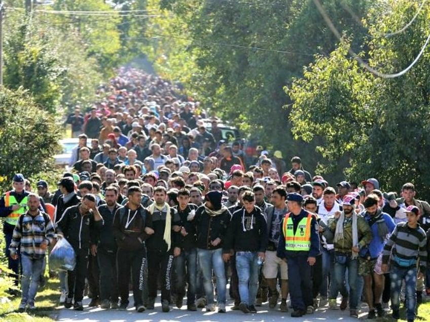 poll shows rising worldwide opposition to mass migration