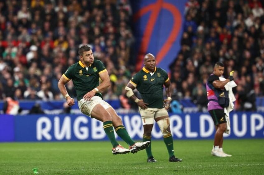 pollard breaks england hearts to send south africa into final