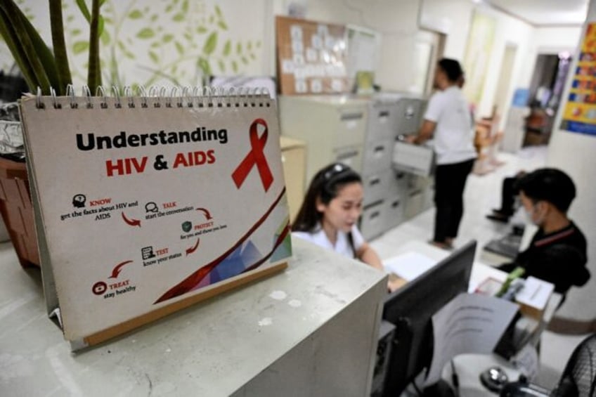 poor education stigma fuel philippines soaring hiv infections