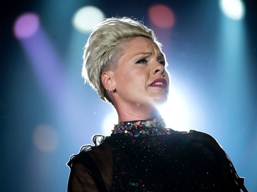 pop star pink denounces hamas and its supporters hate filled demonstrations