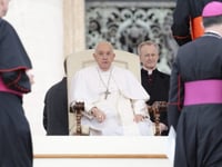 Pope Francis apologizes for using vulgar term for gay men behind closed doors