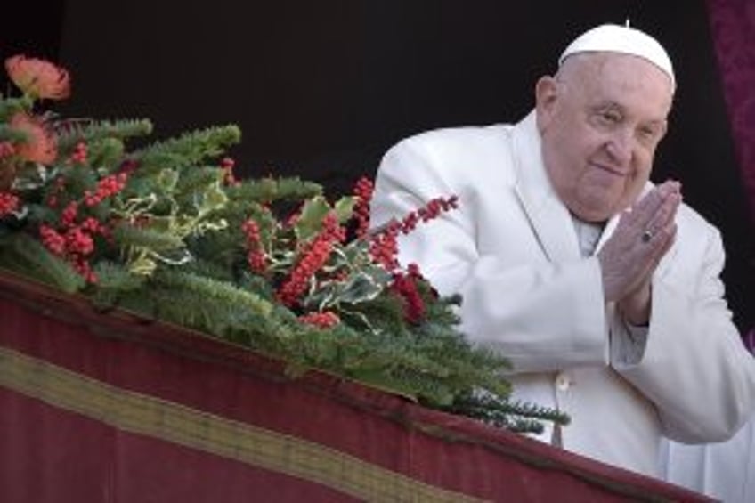 Pope Francis calls for 'lasting peace' on Christmas, ushers in Catholic Church's 2025 Jubi