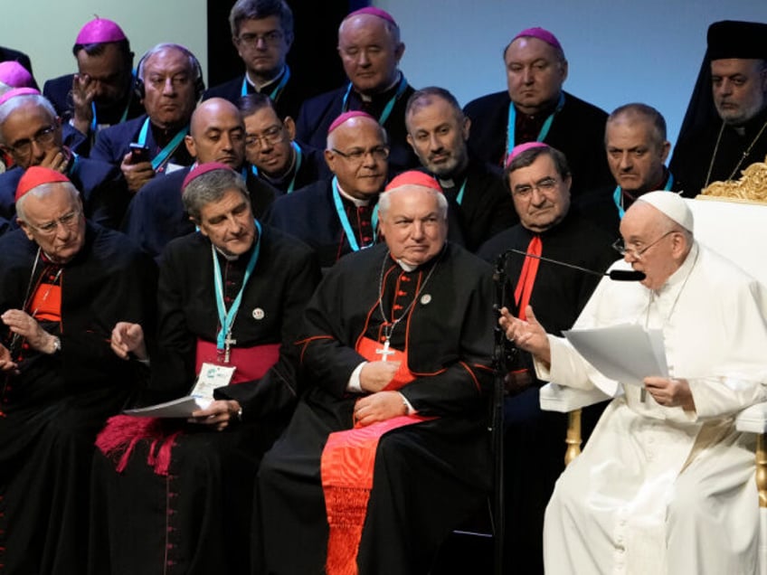 pope francis calls for more sea rescue efforts amid europes migration crisis