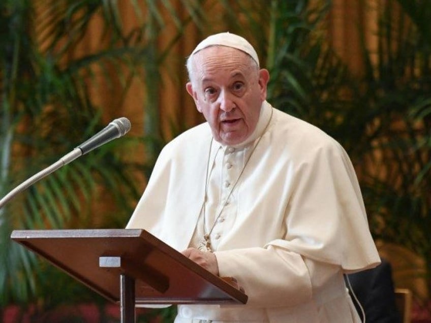 pope francis climate change puts life on earth at risk