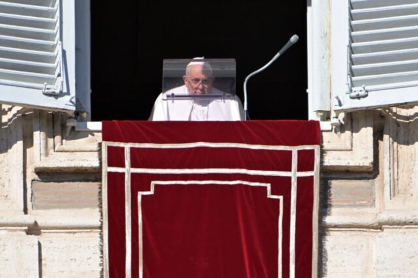 'Let us pray to the Lord for peace,' said Pope Francis