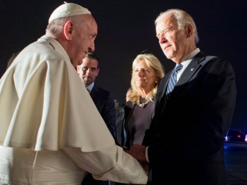 pope francis phones joe biden to discuss gaza crisis