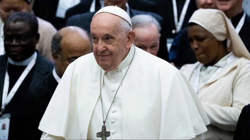 pope francis reaffirms priesthood is reserved for men cannot be changed to include women