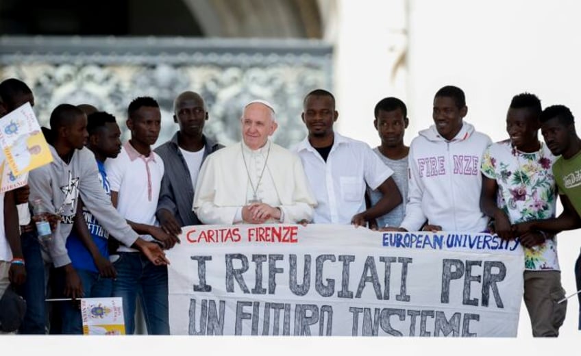 pope francis visits marseille as anti migrant views grow in europe with talk of fences and blockades